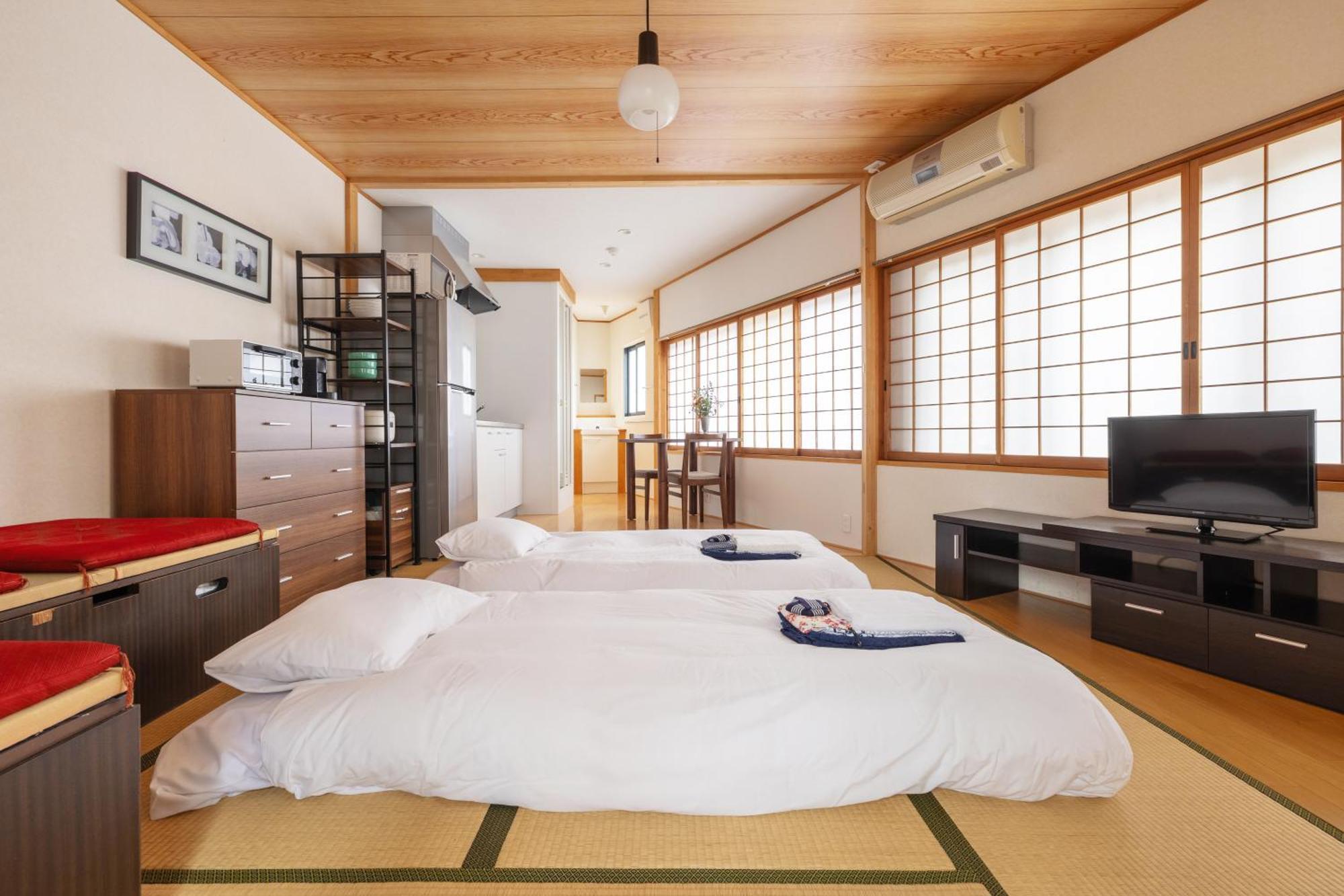 Corner House Apartment โนซาวะออนเซ็น ภายนอก รูปภาพ